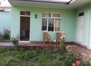 İcarəyə verilir 2 otaqlı 100 m2 bağ evi Quba