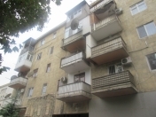 Satılır 1 otaqlı 30 m2 köhnə tikili 8 km