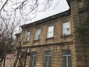 Satılır 2 otaqlı 67 m2 köhnə tikili Dövlət Statistika Komitəsi