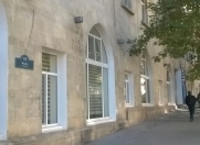 Satılır 2 otaqlı 65 m2 köhnə tikili 28 May m.