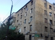 Satılır 1 otaqlı 20 m2 köhnə tikili 8 mkr