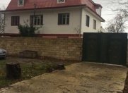 Satılır 8 otaqlı 150 m2 villa Xaçmaz