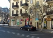 Satılır 3 otaqlı 78 m2 köhnə tikili Nəsimi r.
