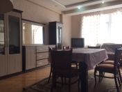 İcarəyə verilir 3 otaqlı 120 m2 yeni tikili Gənclik m.