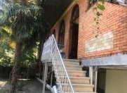 Satılır 7 otaqlı 300 m2 köhnə tikili Qax