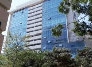 İcarəyə verilir 3 otaqlı 103 m2 köhnə tikili Sahil m.