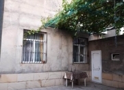 Satılır 4 otaqlı 110 m2 həyət evi Qara Qarayev m.