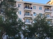 Satılır 3 otaqlı 100 m2 köhnə tikili 28 May m.
