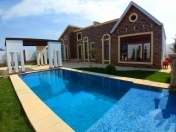 Satılır 4 otaqlı 200 m2 bağ evi Buzovna