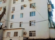 Satılır 3 otaqlı 72 m2 köhnə tikili 2 mkr