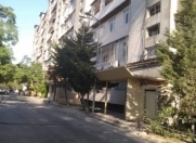 Satılır 4 otaqlı 110 m2 köhnə tikili 9 mkr