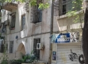 İcarəyə verilir 2 otaqlı 45 m2 köhnə tikili Dostluq kinoteatrı