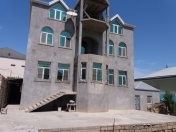 Satılır 6 otaqlı 400 m2 həyət evi Köhnə Günəşli