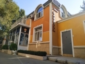 İcarəyə verilir 4 otaqlı 250 m2 obyekt 8 km