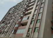 Satılır 3 otaqlı 150 m2 yeni tikili 28 May m.