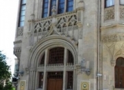 Satılır 3 otaqlı 100 m2 köhnə tikili İçəri Şəhər m.