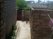 Satılır 3 otaqlı 68 m2 həyət evi Bakıxanov