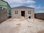 Satılır 3 otaqlı 100 m2 həyət evi Binə