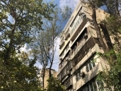 Satılır 2 otaqlı 70 m2 köhnə tikili Nəsimi r.