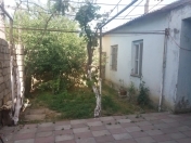 Satılır 4 otaqlı 150 m2 həyət evi Bakıxanov