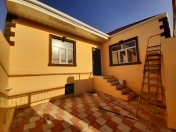 Satılır 3 otaqlı 90 m2 həyət evi Binəqədi