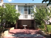 Satılır 5 otaqlı 315 m2 həyət evi Qaraçuxur