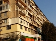Satılır 2 otaqlı 60 m2 köhnə tikili Həzi Aslanov