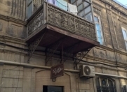 Satılır 3 otaqlı 76 m2 köhnə tikili Nizami m.