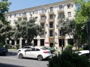 Satılır 3 otaqlı 78 m2 köhnə tikili 28 May m.