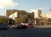 Satılır 4 otaqlı 150 m2 köhnə tikili Beşmərtəbə