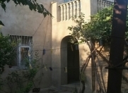 Satılır 8 otaqlı 270 m2 həyət evi Lökbatan