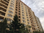 Satılır 3 otaqlı 170 m2 yeni tikili 28 May m.