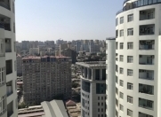 Satılır 4 otaqlı 200 m2 yeni tikili 28 May m.