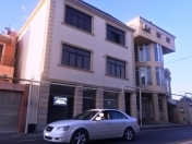 İcarəyə verilir 8 otaqlı 475 m2 obyekt 6 mkr