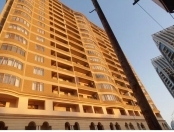 İcarəyə verilir 2 otaqlı 85 m2 yeni tikili Nərimanov heykəli