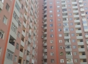 Satılır 4 otaqlı 180 m2 yeni tikili Nəsimi r.