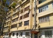 Satılır 2 otaqlı 65 m2 köhnə tikili Azadlıq prospekti m.