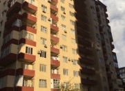 Satılır 4 otaqlı 126 m2 yeni tikili Həzi Aslanov m.