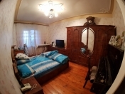 Satılır 4 otaqlı 100 m2 köhnə tikili Ayna Sultanova heykəli