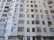 Satılır 2 otaqlı 94 m2 yeni tikili Qara Qarayev m.
