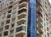 Satılır 4 otaqlı 180 m2 yeni tikili 28 May m.