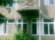 İcarəyə verilir 2 otaqlı 80 m2 həyət evi Qax