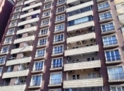 Satılır 4 otaqlı 185 m2 yeni tikili 28 May m.