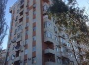 Satılır 1 otaqlı 53 m2 yeni tikili Neapol dairəsi