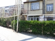 Satılır 1 otaqlı 34 m2 köhnə tikili Qara Qarayev m.