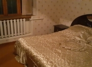 İcarəyə verilir 7 otaqlı 250 m2 həyət evi Astara