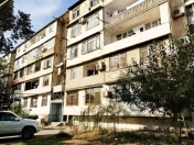 Satılır 1 otaqlı 44 m2 köhnə tikili 8 km