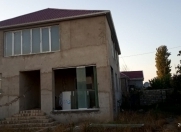 Satılır 3 otaqlı 240 m2 bağ evi Albalı