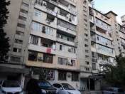 Satılır 5 otaqlı 100 m2 köhnə tikili Y.Günəşli