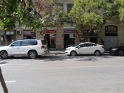 İcarəyə verilir 2 otaqlı 130 m2 obyekt 28 May m.